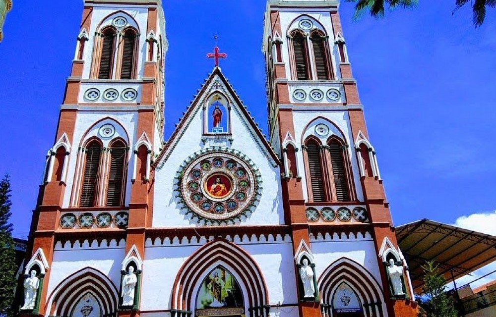  Sacred Heart Basilica Church 